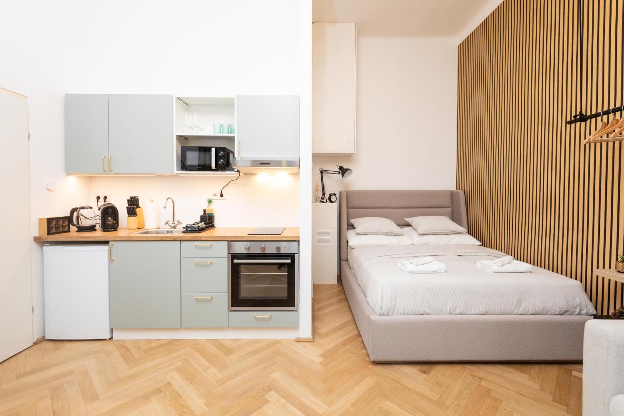 Charming Retreat Walking Distance From Town Centre Appartement Wenen Buitenkant foto