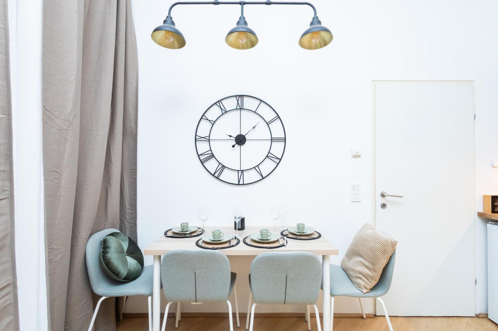 Charming Retreat Walking Distance From Town Centre Appartement Wenen Buitenkant foto
